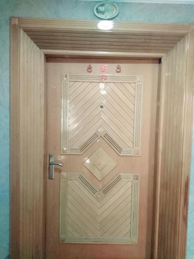 Bright Sunshine Holiday Home Shared Apartments Dubai Bagian luar foto