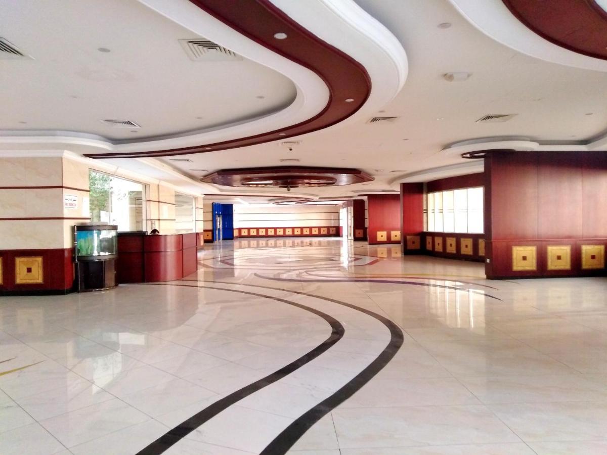 Bright Sunshine Holiday Home Shared Apartments Dubai Bagian luar foto