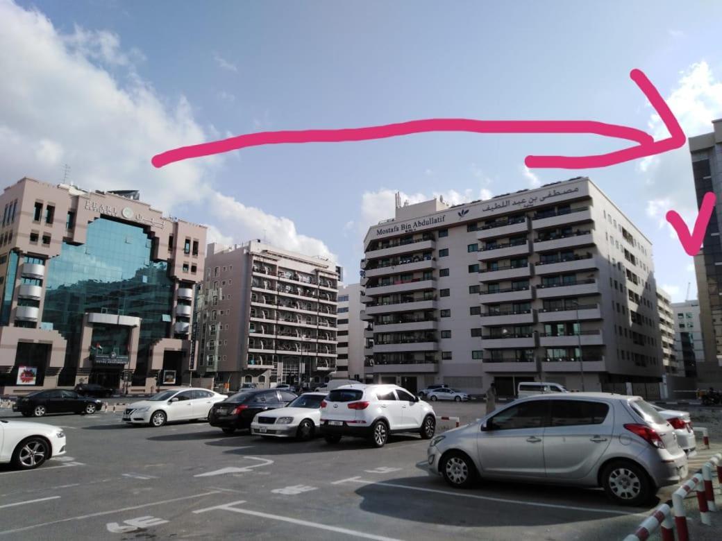 Bright Sunshine Holiday Home Shared Apartments Dubai Bagian luar foto